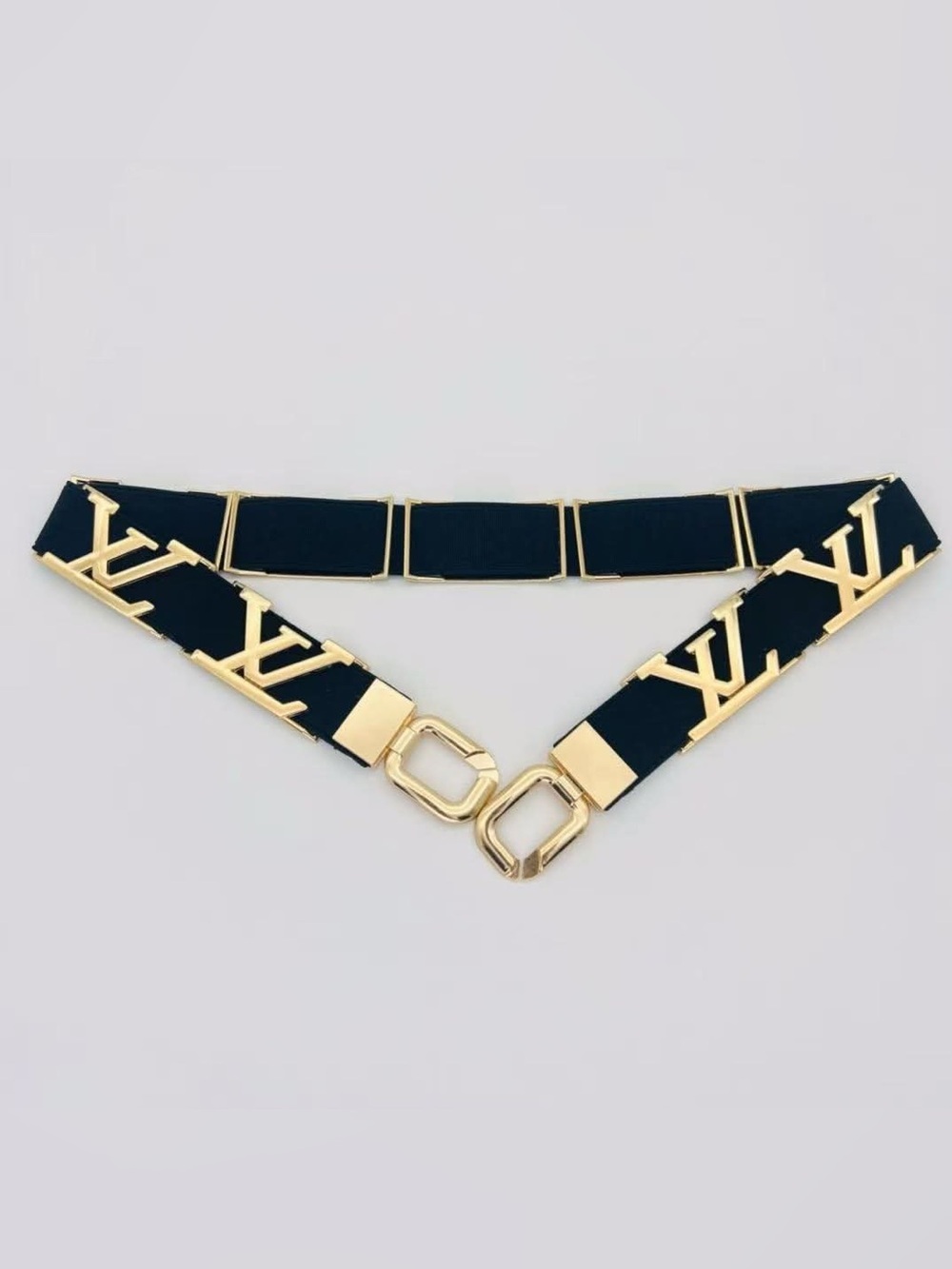 Elastic one size fits all belt